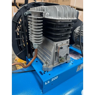 3HP 200 LTS B2800B/200 FM3 COMPRESOR AIRUM OUTLET